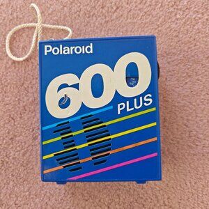 Vintage Polaroid 600 Plus AM/FM Promtional Novelty Radio